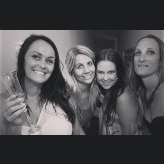 My sis @jukesyyy  and friends @leesammmac @amajaizay @jukesyyy @sonjasurjan thanks for the photo @sonjasurjan