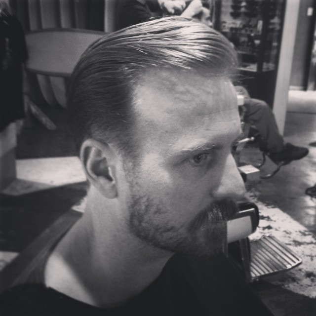 ️ Good to have you in the chair today @leebrennandesign ️ #captainsipsops