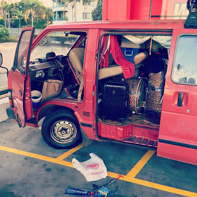 Blew a spark plug. Back on the road again now.....  @thehi_boys @scottierehbein @willandthehirollers @corey808 @penny64lane Big thanks to the guys @supercheap_auto #chermside for fixing me up with the goods I needed and being generally awesome