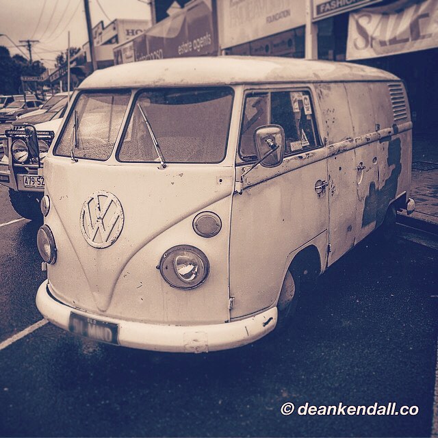 Another #Volkswagen jumped out at me today. A #bus this time.